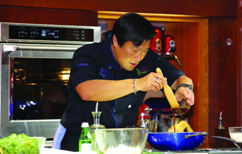 Culinary celebs head to the Cooking Theater at the Chicago housewares show