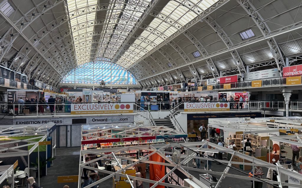 Exclusively 2025 draws big crowd