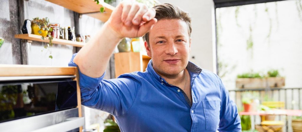 Jamie Oliver to host new cookery show