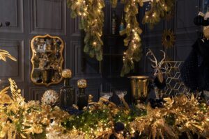 Midnight British Garden Centres selects top Christmas decor trends for 2022