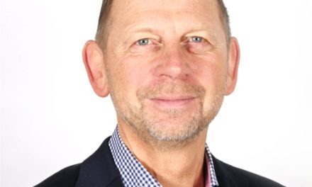 AIS pays tribute to outgoing Chair Neville Moore