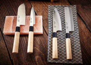 SS02 SS03 SS04 SS05 SS14 Stellar Samurai Santoku Knifes Group Lifestyle 3 800x800 Talking Japanese - Samurai Knives from Stellar