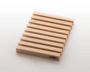 SW81 Stellar Kitchen Beech Extendable Trivet 23 x 15 x 2cm Extended Reflection Stellar's New Beechware Chopping Board Collection