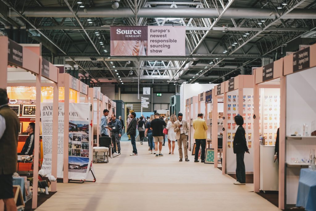 Source Home & Gift returns