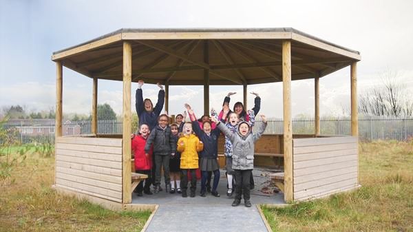 Tesco ‘Bags of Help’ scheme reaches 10,000 milestone