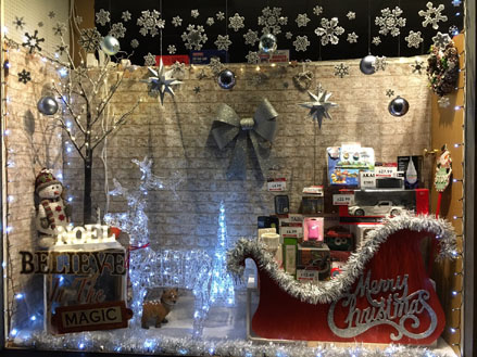 Brutons Home Hardware wins Home Hardware’s Christmas window contest