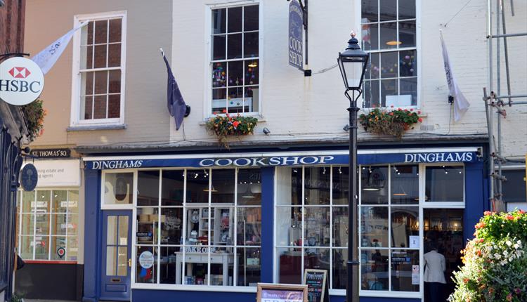 Dinghams Cookshop in Salisbury to close