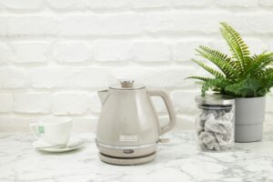 haden yeovil kettle Yeovil 1L kettle