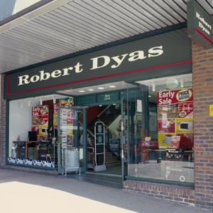 Robert Dyas restructures debt