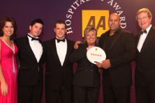 Villeroy & Boch presents awards to AA Rosette winners