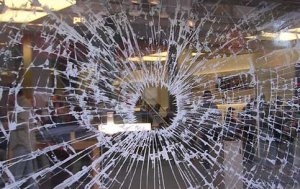 Shops prepare for a further night of violence