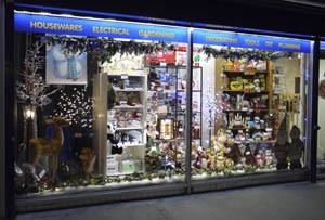 Home Hardware reveals winners of Xmas window dressing competition