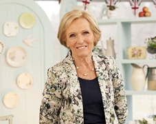 Mary Berry rises to the top of Specsavers National Book Awards