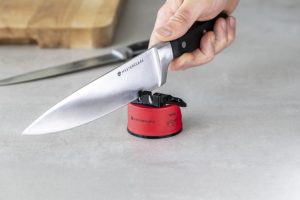 masterclass sharpener pic MasterClass Smart Sharp – The Sharpest Choice for Christmas Stocking Fillers