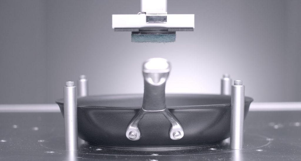 Circulon puts pans through their paces